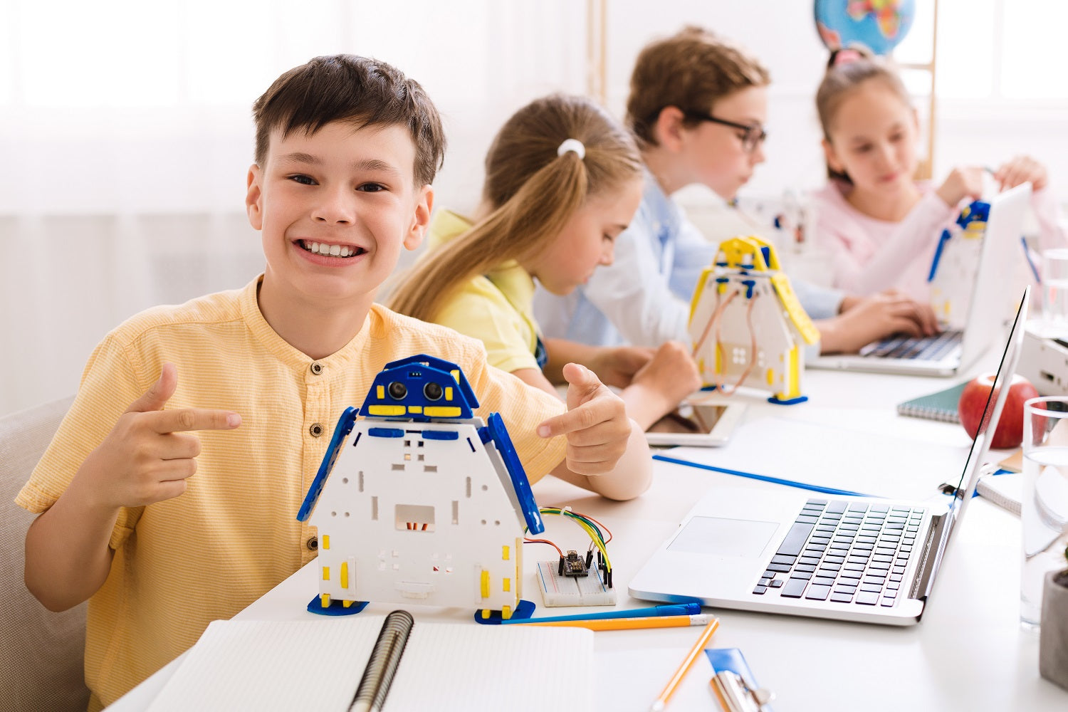 Junior Coder Robot Companion – Smart Kids Planet